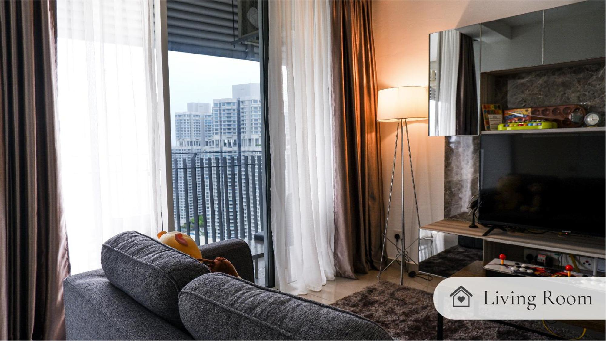 Hostahome Suites At Encorp Marina, Mins To Legoland Malaysia นุสาจายา ห้อง รูปภาพ