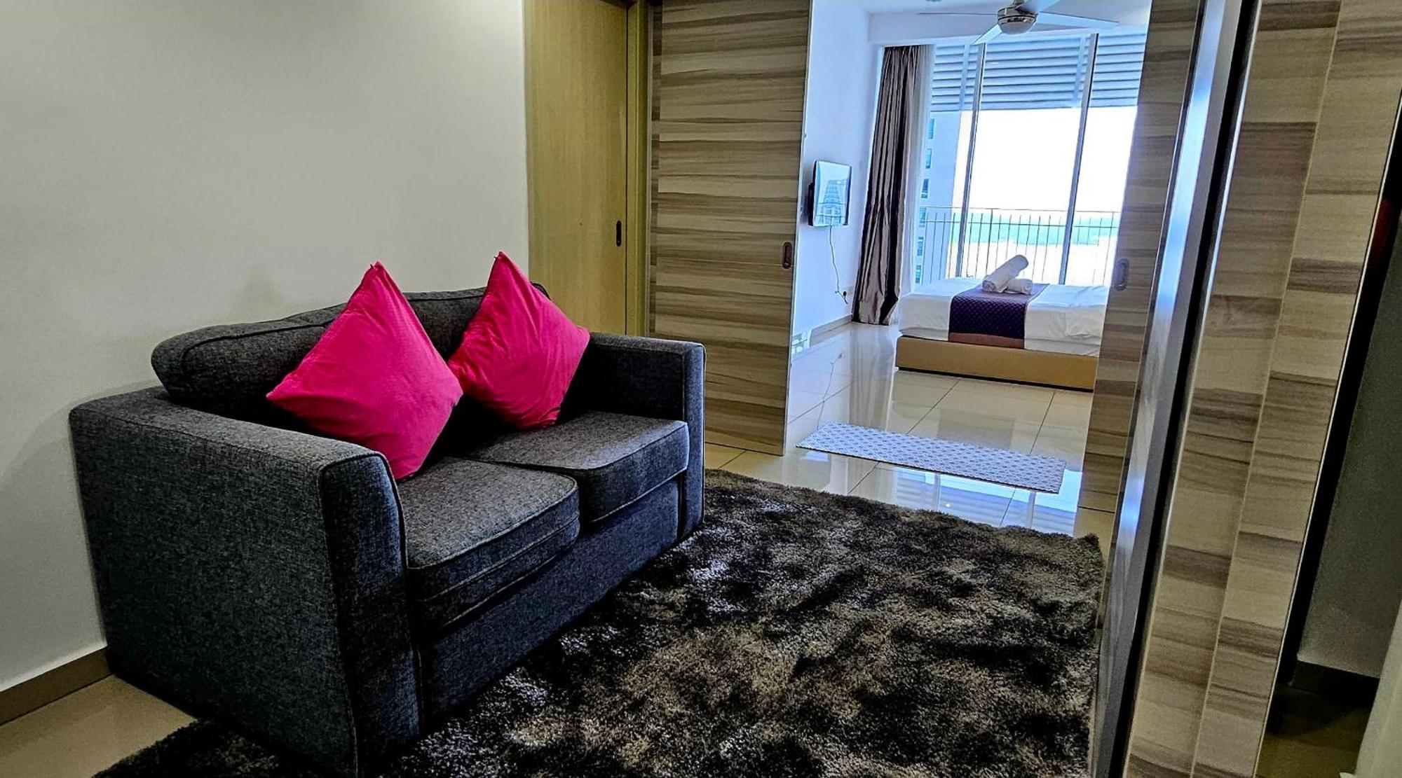 Hostahome Suites At Encorp Marina, Mins To Legoland Malaysia นุสาจายา ภายนอก รูปภาพ